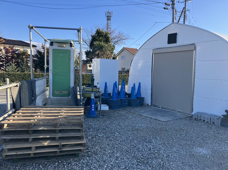 トイレと倉庫